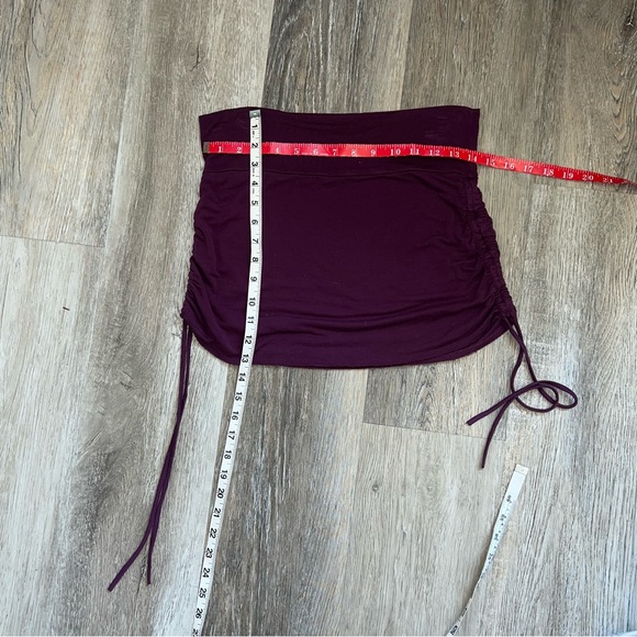 Side tie runch miniskirt - Picture 2 of 8